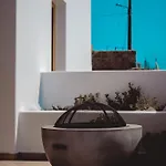 Ξενοδοχείο με διαμερίσματα Pyrgos Village Mykonos Άνω Μερά