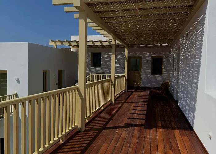 Pyrgos Village Mykonos Apartahotel 4*